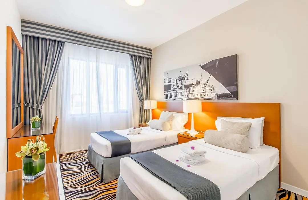Golden Sands Hotel Apartments-1