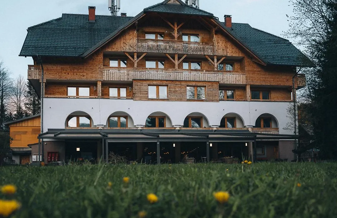 Apartmaji Triglav-1