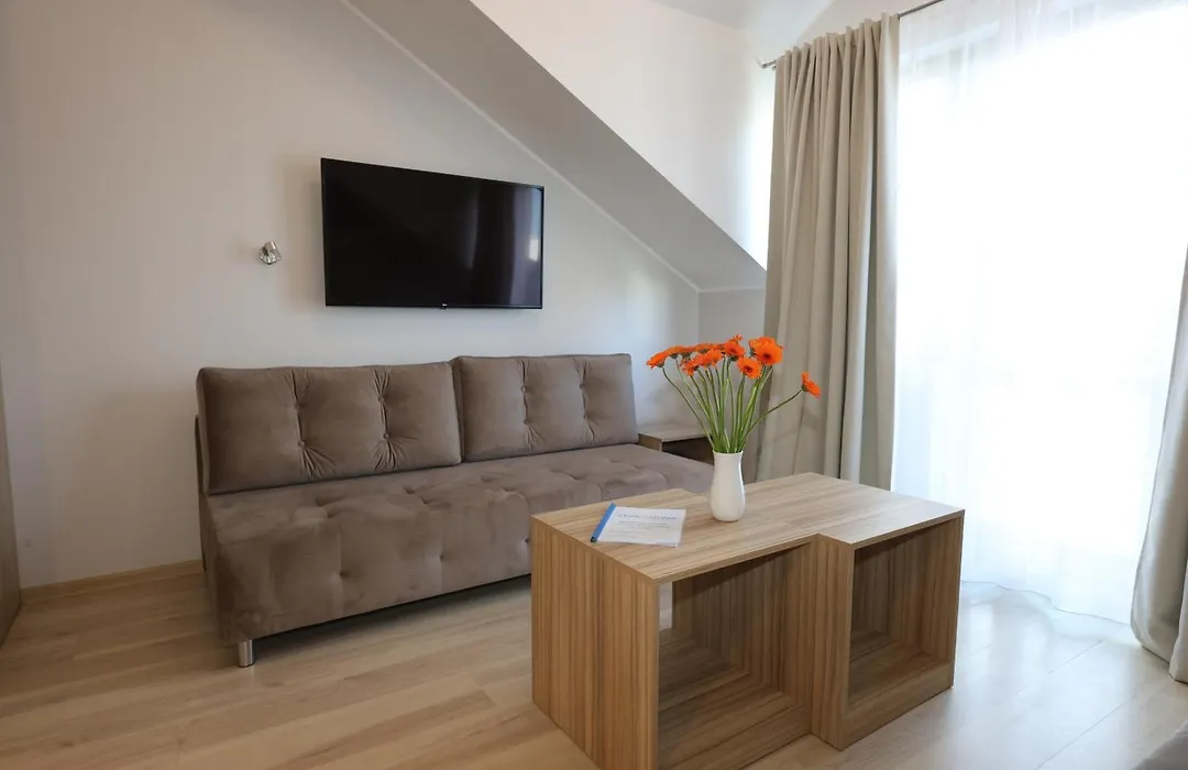 Apartamenty Zdrojowa-1