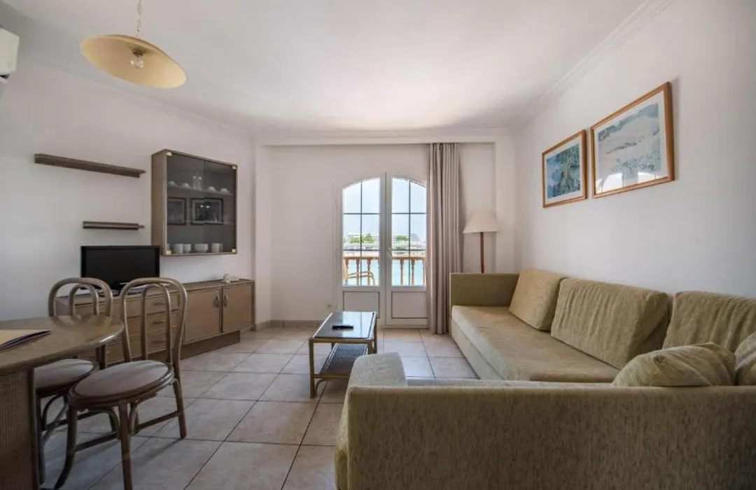 Apartamentos Es Canyer-1
