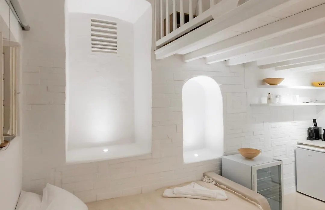 White Pearl Mykonos-1
