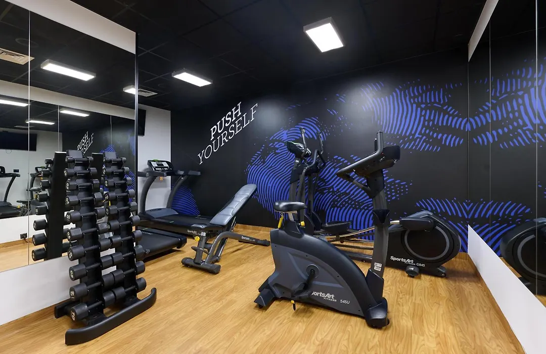 Park Inn By Radisson Poznan-1