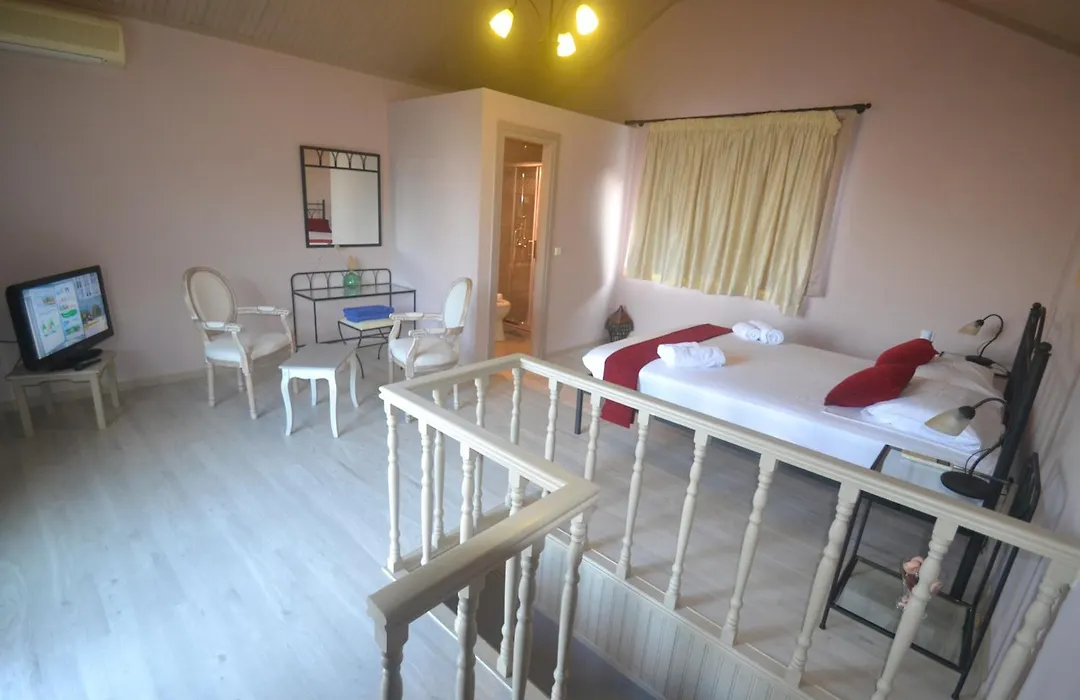 Harvest Moon Apartments-1
