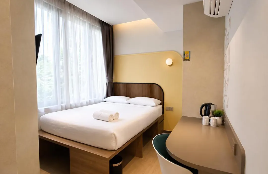Isa Hotel Amber Road-1