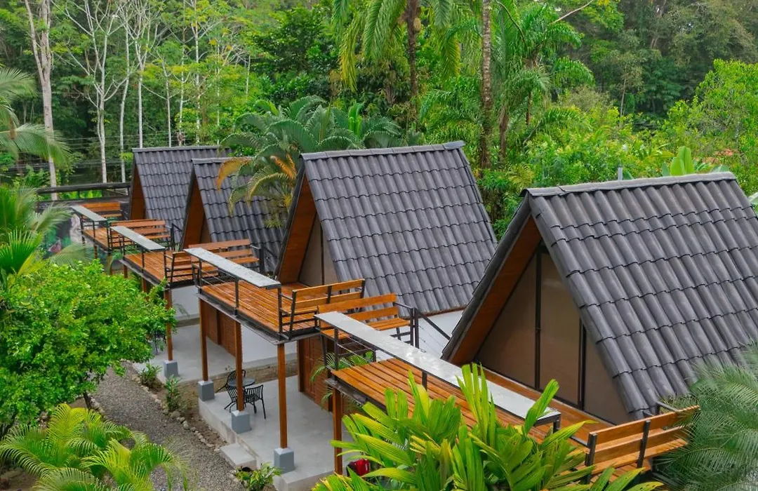 Sloth Bungalows Manzanillo-1