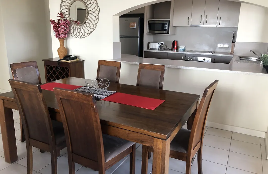 Coral Towers Holiday Suites-1