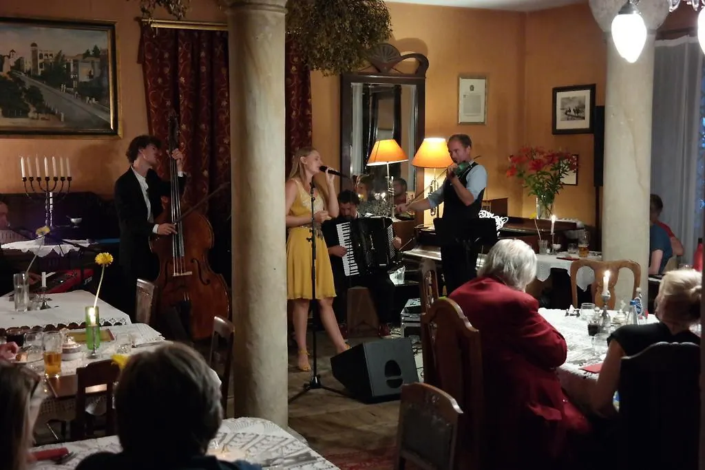 Austeria Klezmer Hois-1