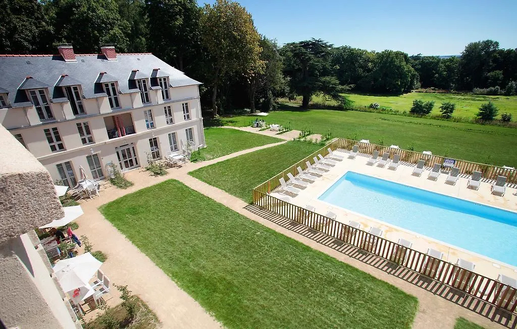 Residence Prestige Odalys Le Chateau De Kergonano-1