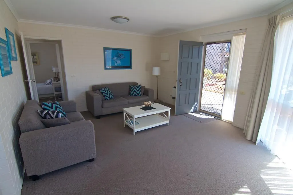 The Sands Holiday Apartments-1
