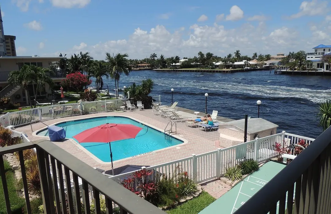 Aqua Mar Condos-1