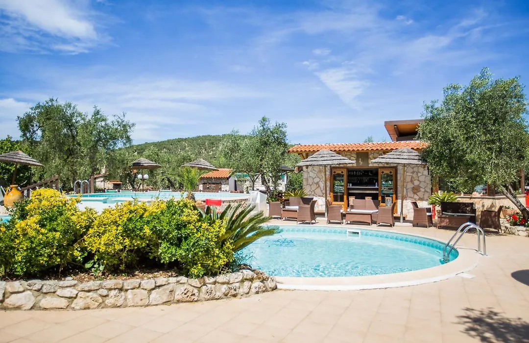 Tenuta Padre Pio-1