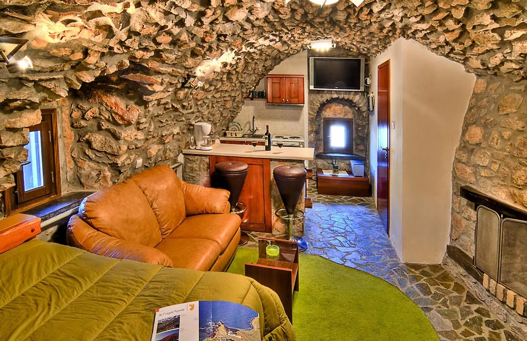 Avgonima All Seasons Hotel-1