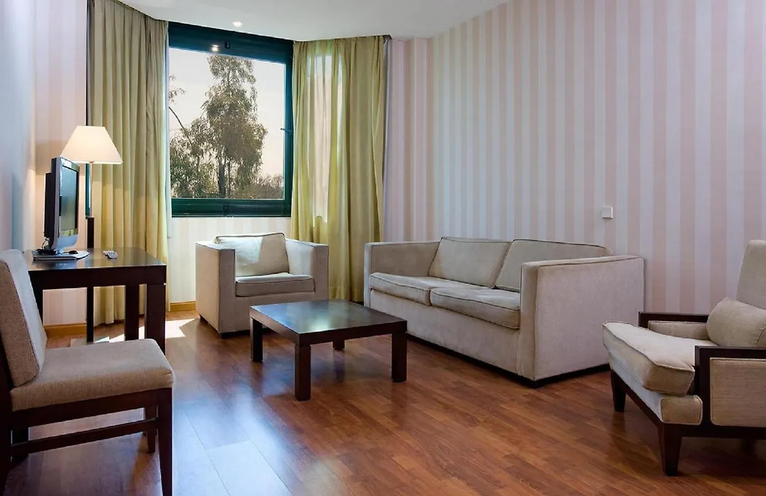 Apartamentos TH Las Rozas-1