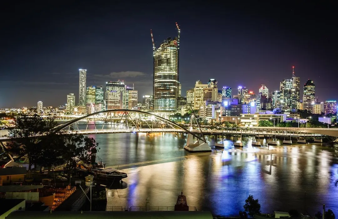 River Plaza Apartments Brisbane Southbank-1