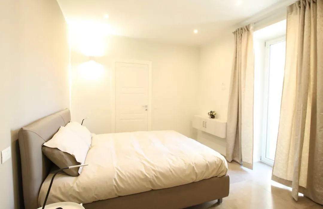 Casa Vacanze Residence Ideale Suites And Apartments-1