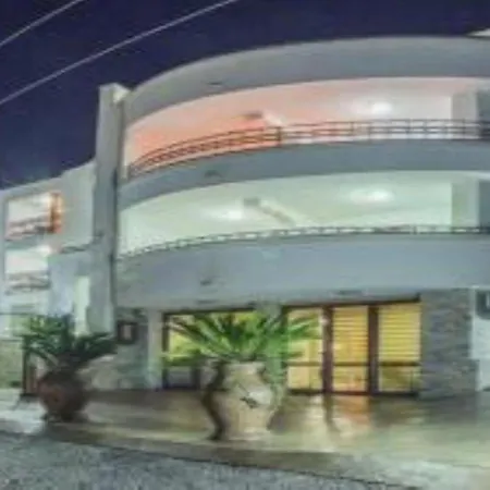 Villa M-2