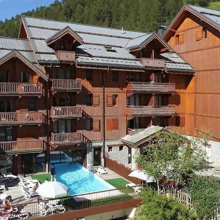 Résidence Odalys Le Hameau et les Chalets de la Vallée d'Or-3