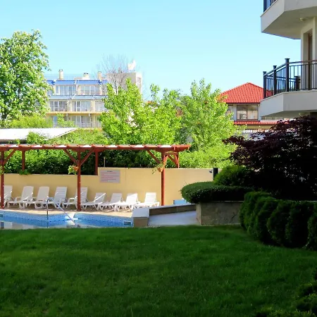 Комплекс Бяла Виста До Плажа - Complex Byala Vista Near The Beach-3