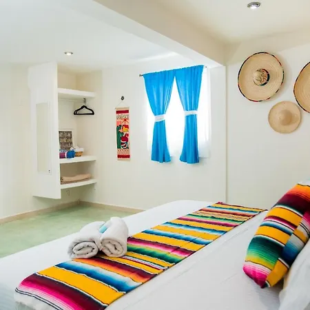 Hidalgo Boutique Rooms-3