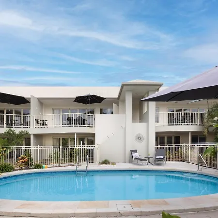 Noosa River Palms-2
