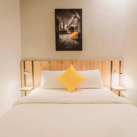Baden Hotel Suites-3