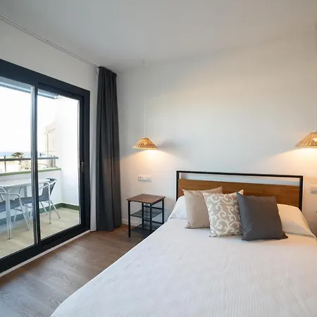 Apartaments Voralmar-2