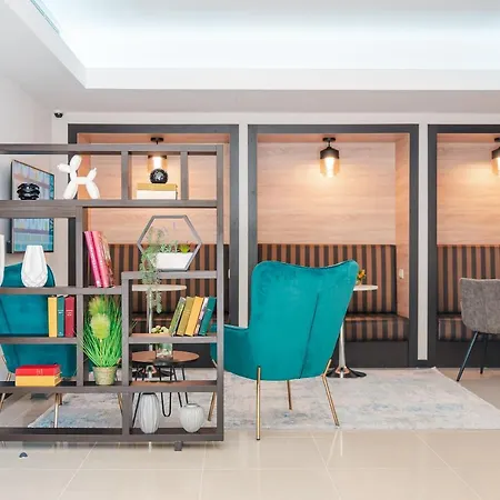 City Park Apart Hotel By Chm-2
