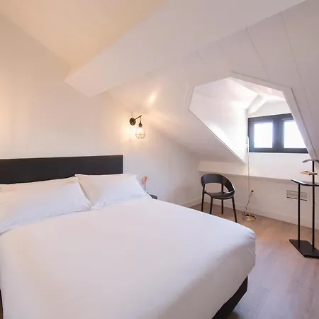 Santa Catalina Suites Gijón-2