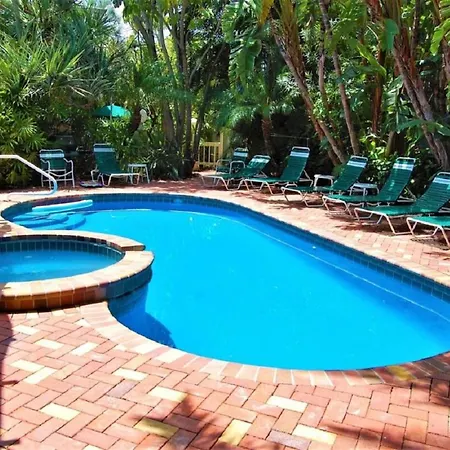 Siesta Palms By The Beach-3