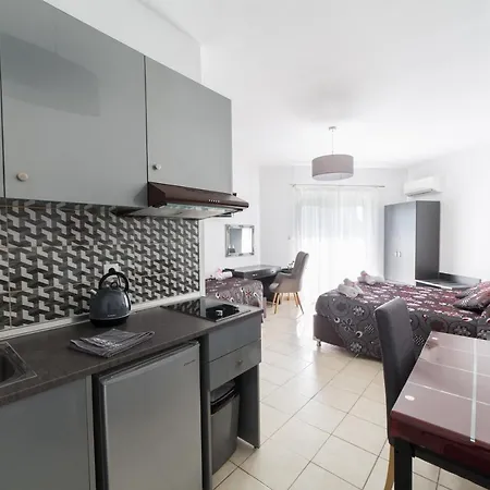 Anelia Boutique Studios & Apartments-3