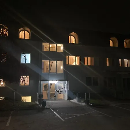 Motel55 - Nettes Hotel Mit Self Check-In In Villach, Warmbad-2