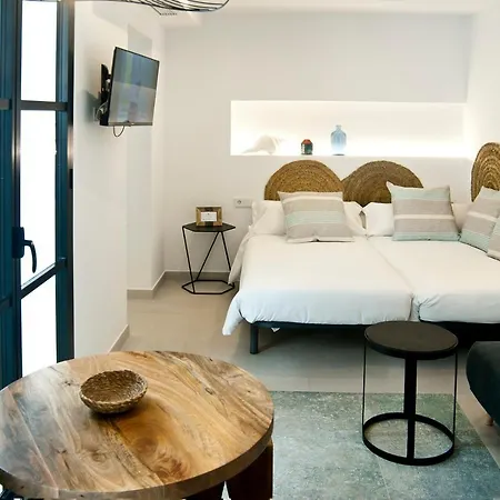 Aparthotel El Cargol-3