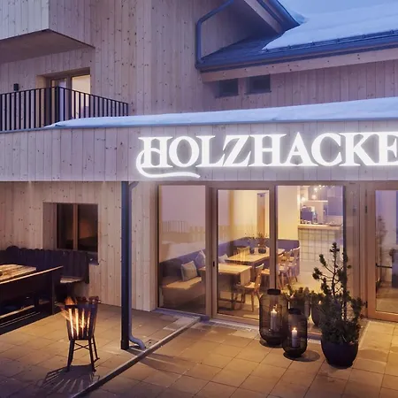 Holzhackerin - the charming Haus am Berg-3
