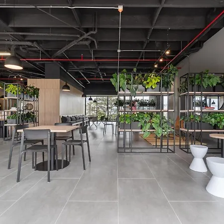 Apartamentos Go Living & Suites By Housy-3