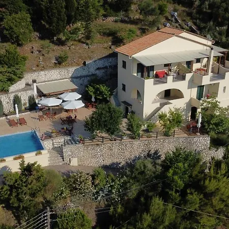 Green Villa-3