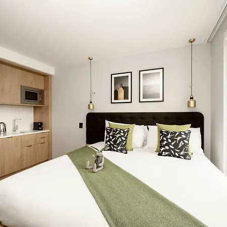 Wilde Aparthotels Manchester City Centre-3