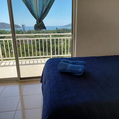 Sunset House Zihuatanejo-3