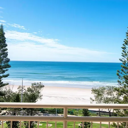 Seacrest Beachfront Apartments Gold Coast-2