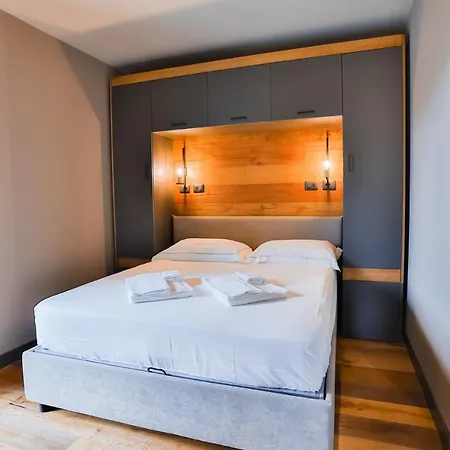 Chalet Everest - Luxury Apartments-2