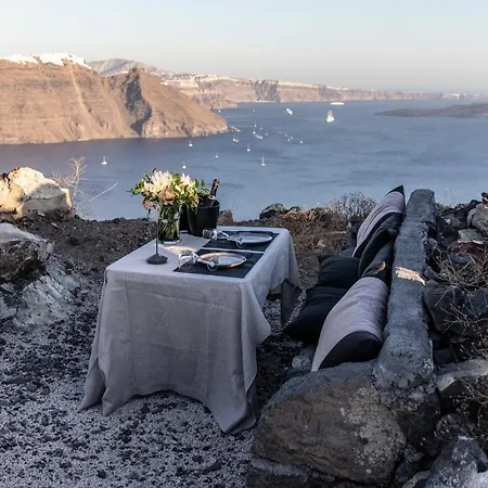 Nimbus Santorini-2
