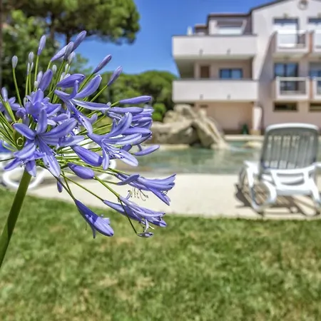 Bosco Canoro Bibione Residence-3