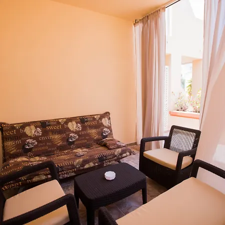 Yucca Park ApartHotel-2