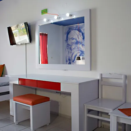 Bouradanis Art Hotel-2