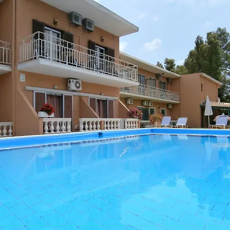River Studios & Apartments-3