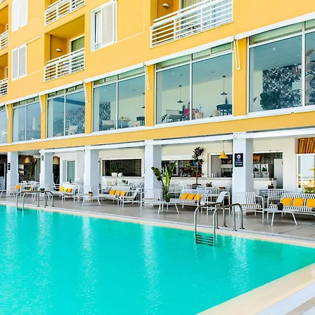 Atlantic Holiday Hotel-2