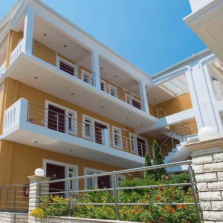 Summertime Inn-2