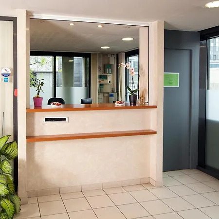 Séjours&Affaires Paris Ivry-3