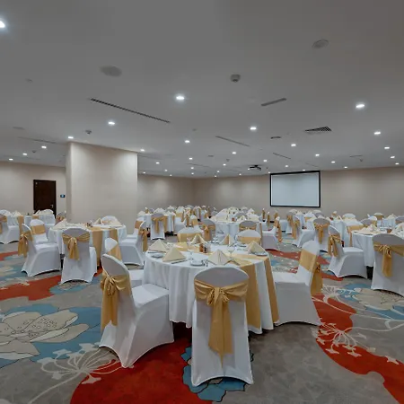 Marriott Hotel Production City, Dubai-3