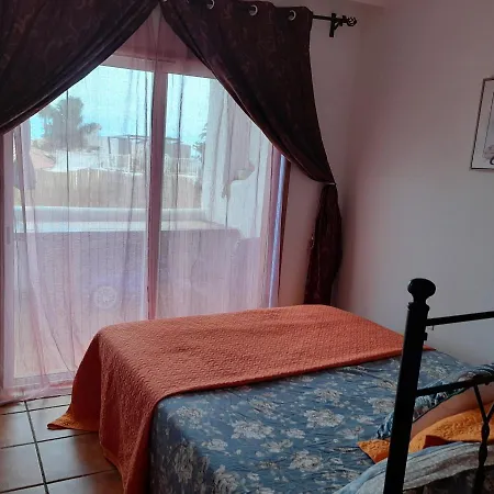 Marina Palace-3