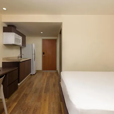 Extended Suites Saltillo Galerías-2